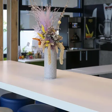 ibis budget Montpellier Sud Près d'Arènes-2